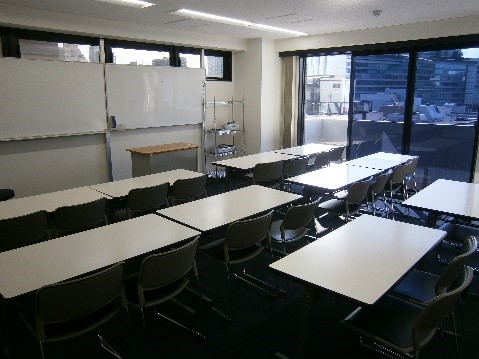東京校: 課室
