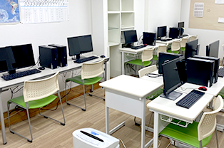 天神川校園電腦室